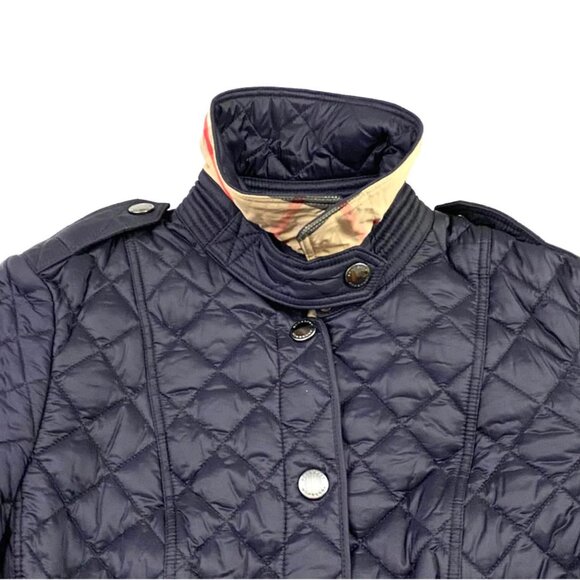 ❌SOLD❌ Burberry Quilted Collared Jacket - Picture 3 of 6